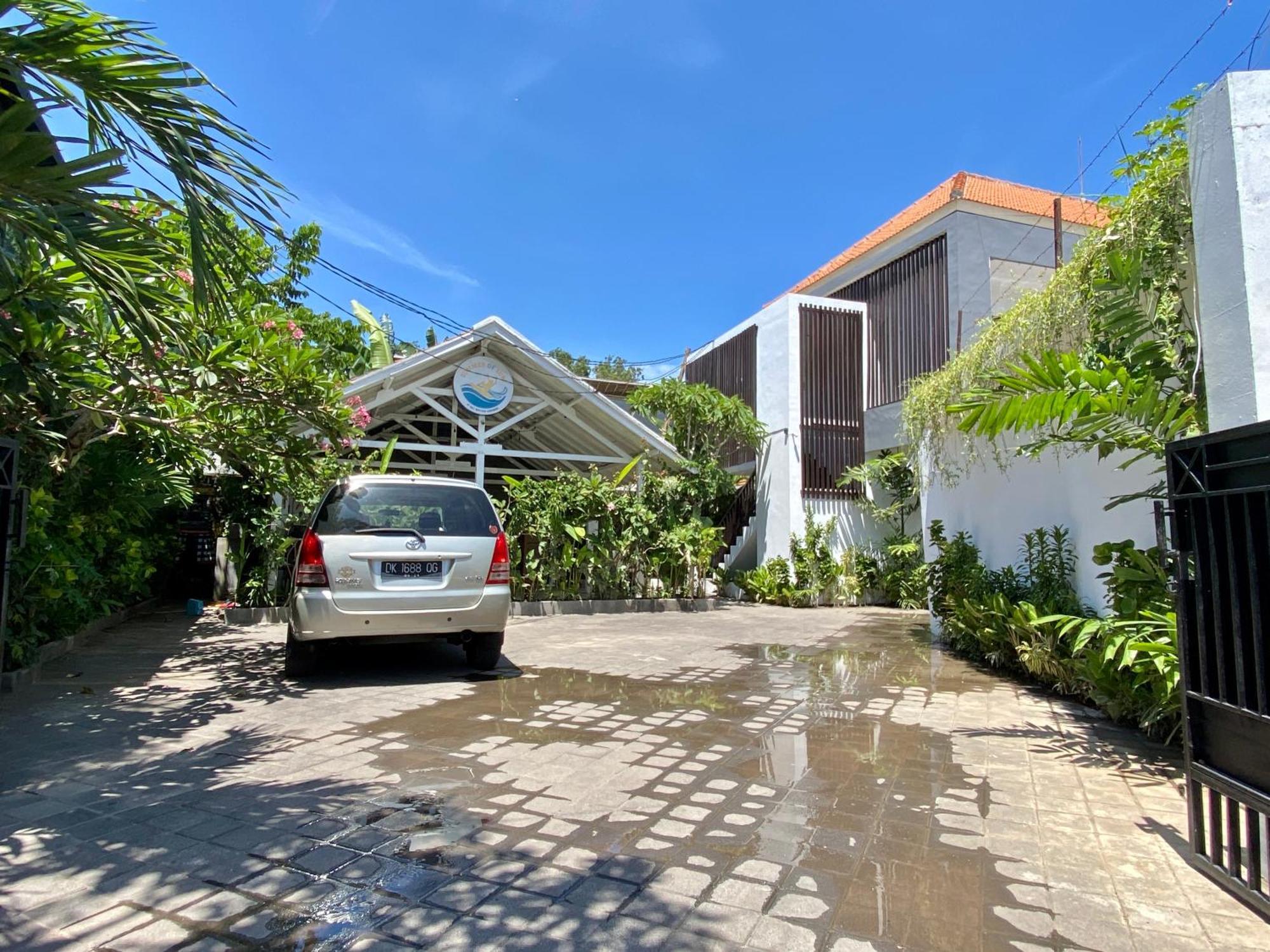Summer Of Surf Hostel Uluwatu 웅아산 외부 사진