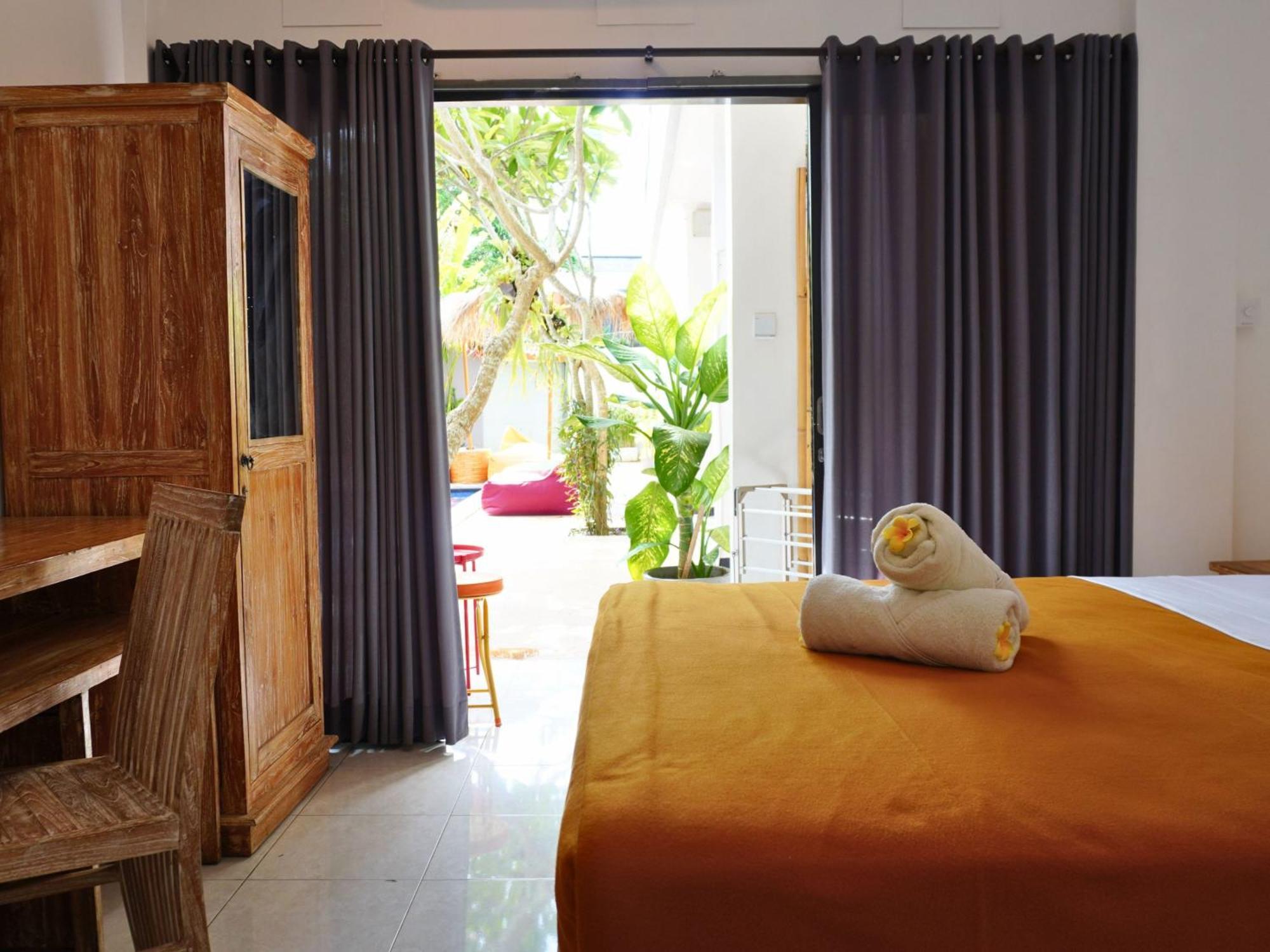 Summer Of Surf Hostel Uluwatu 웅아산 외부 사진