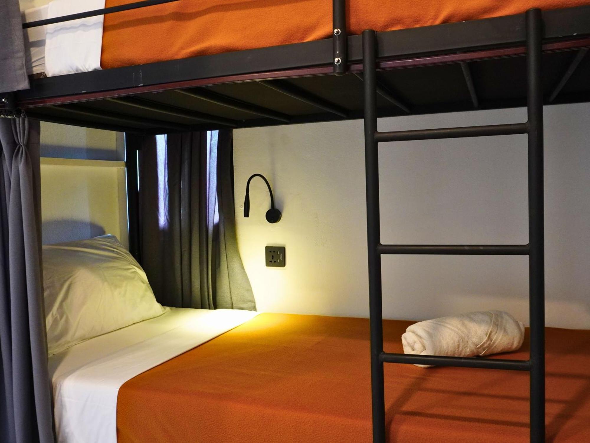 Summer Of Surf Hostel Uluwatu 웅아산 외부 사진
