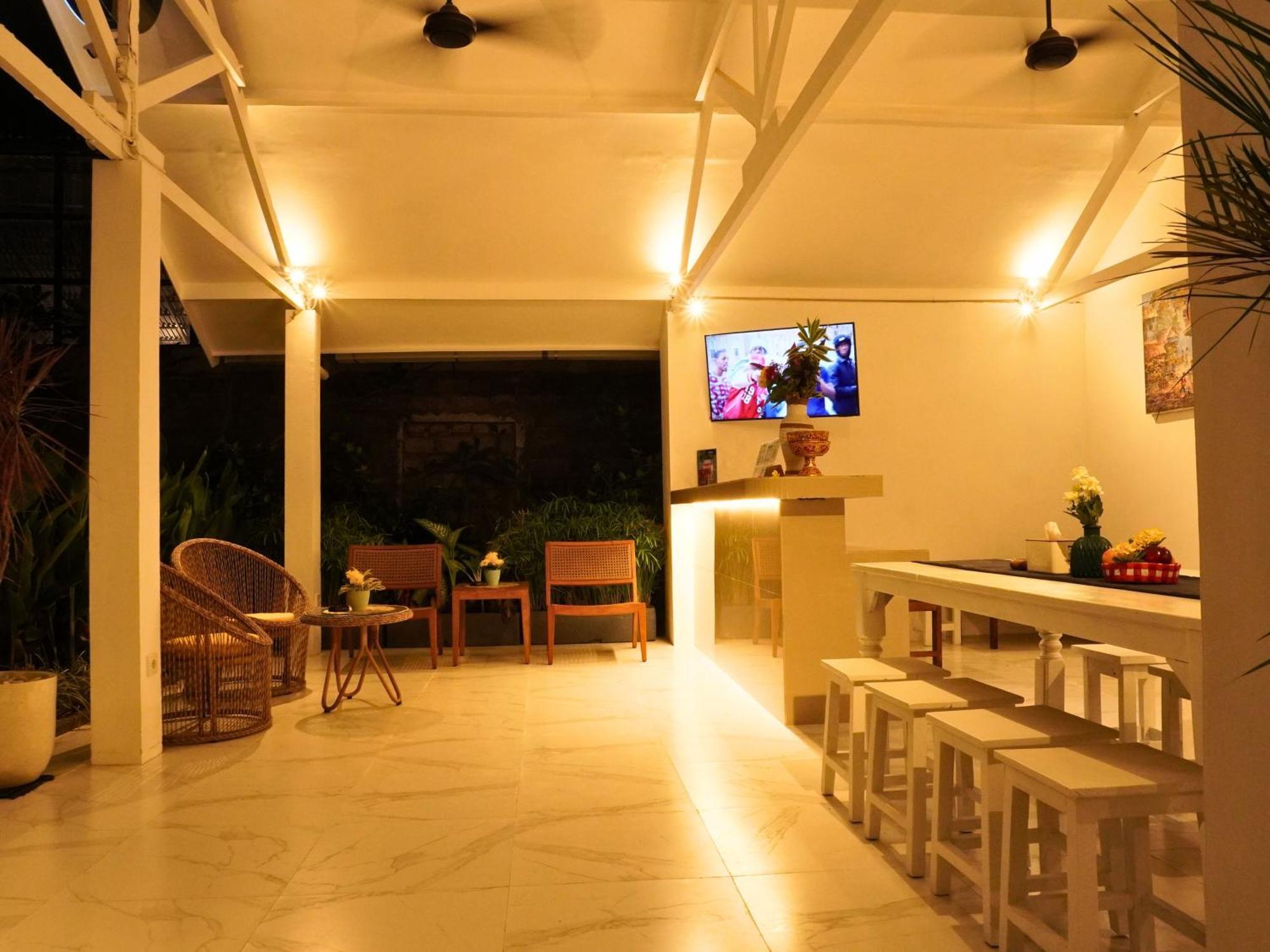 Summer Of Surf Hostel Uluwatu 웅아산 외부 사진